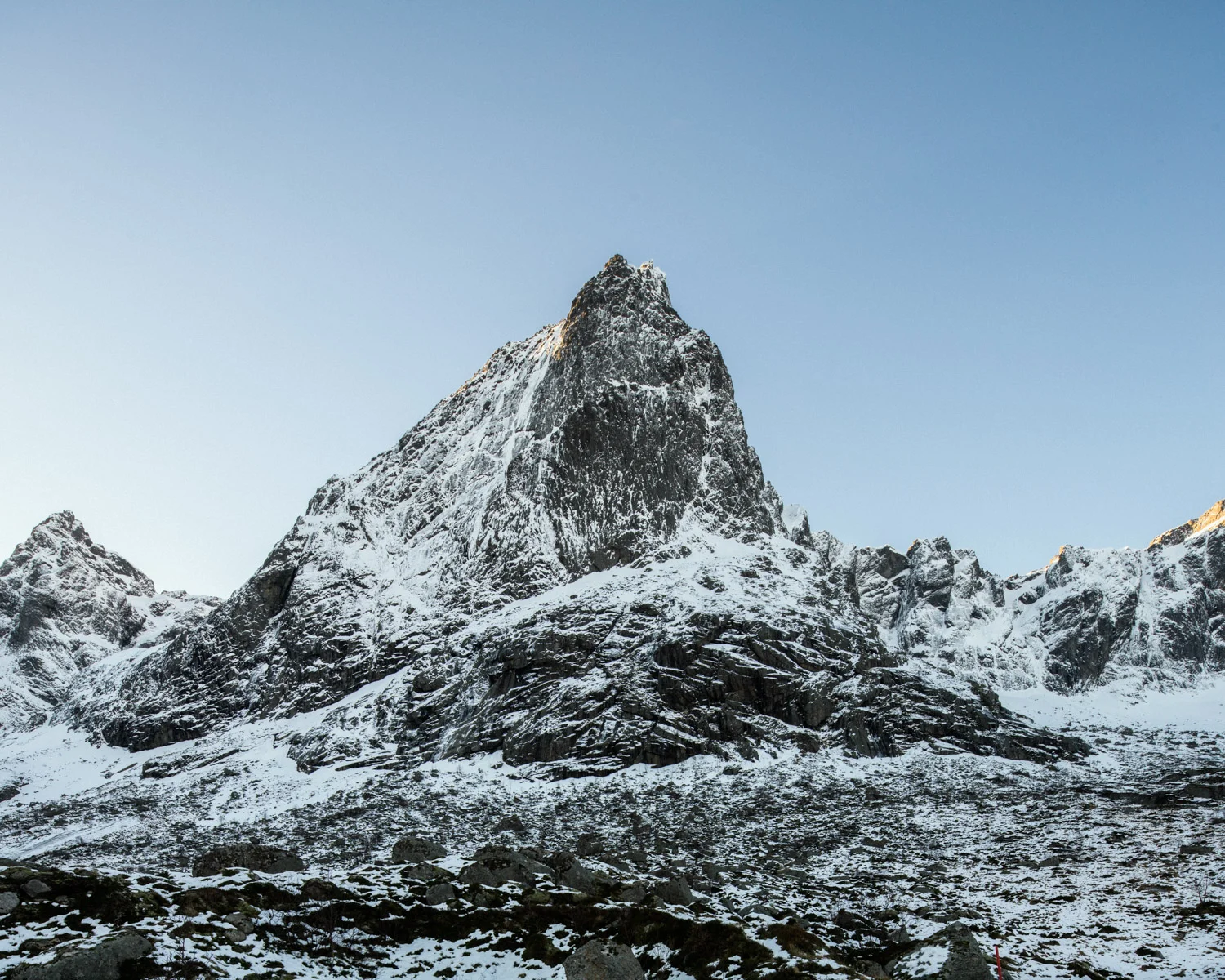 On the many peaks forming the incredible landscape of the Lofoten island