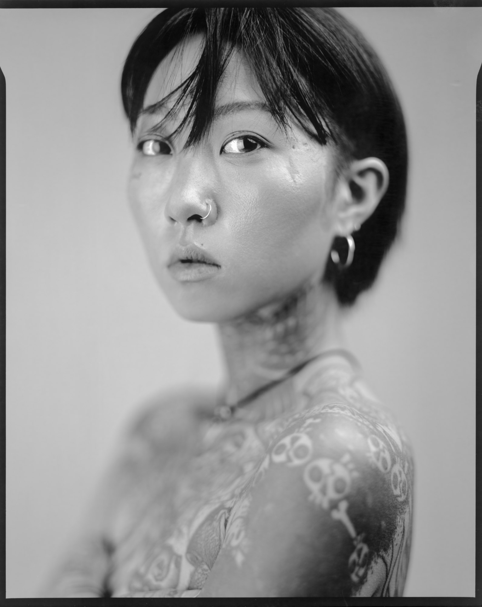 tattooist-korea-810091.jpg