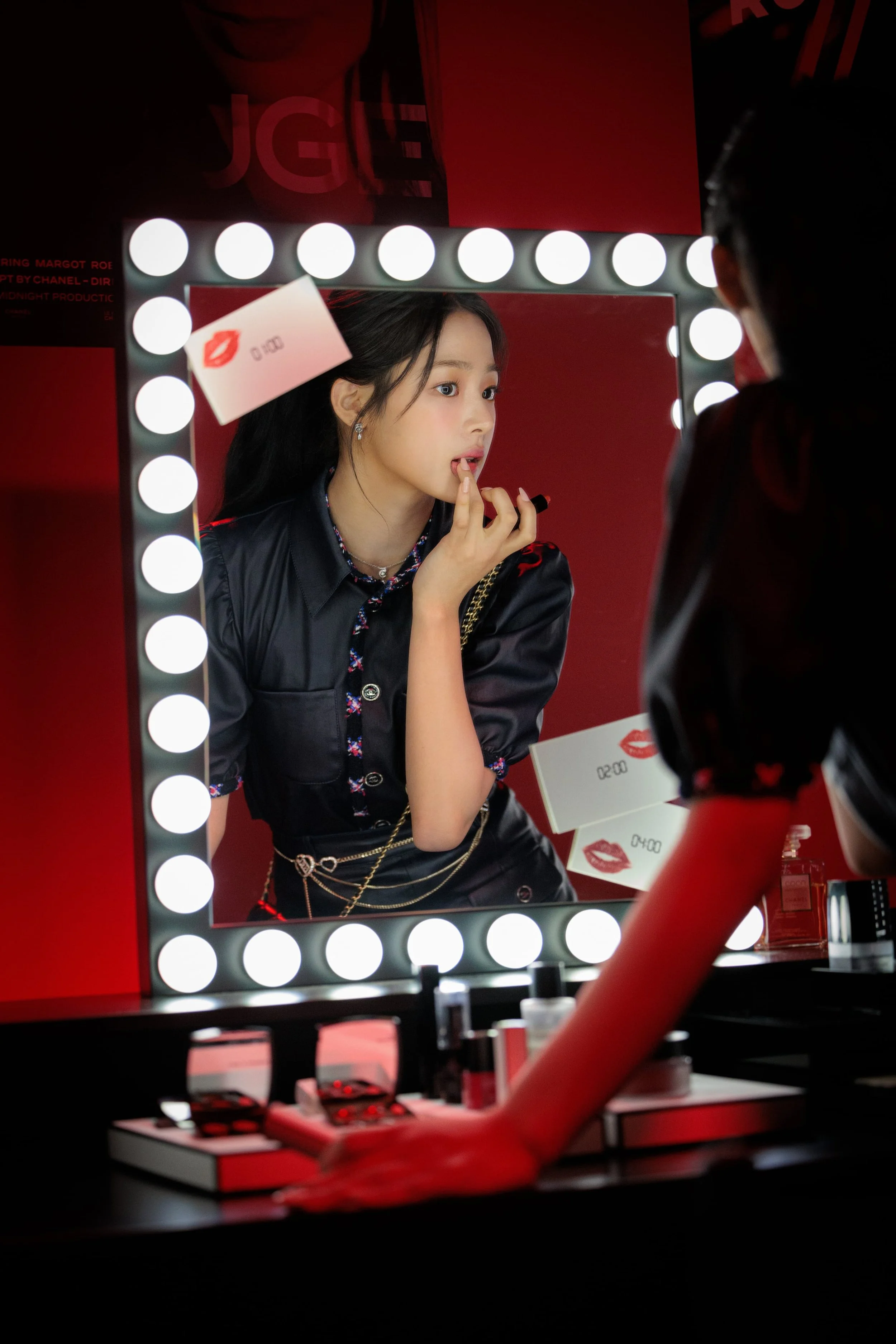 chanel-nuitblanche-1831150600_(2) (2).jpg