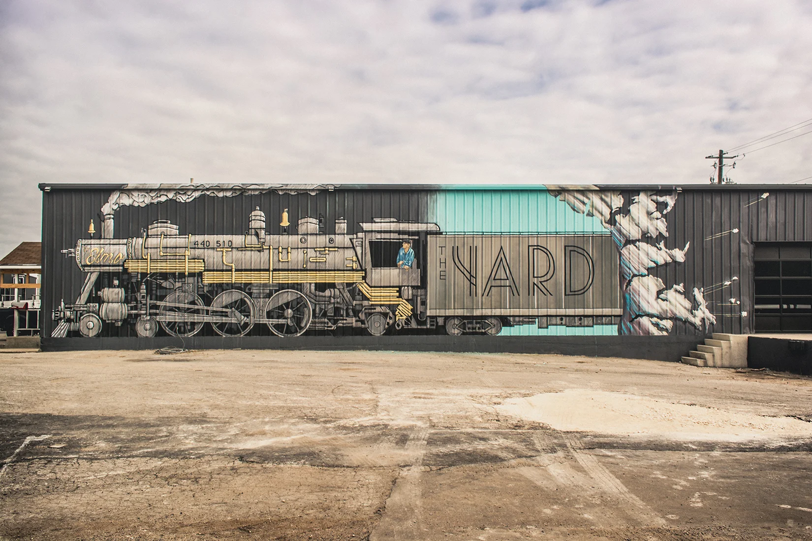 ULOANG- The Yard Mural 2016.jpg