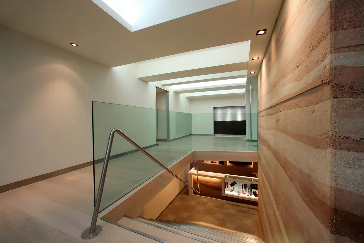 staircase rammearth.jpg