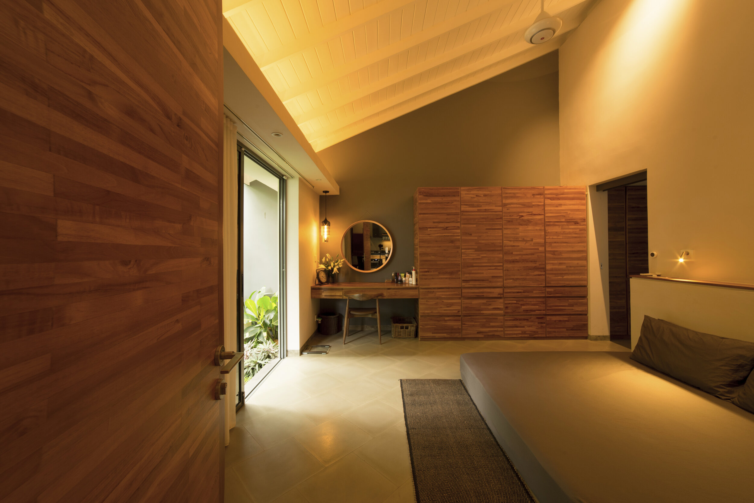 Master Bedroom 2.jpg