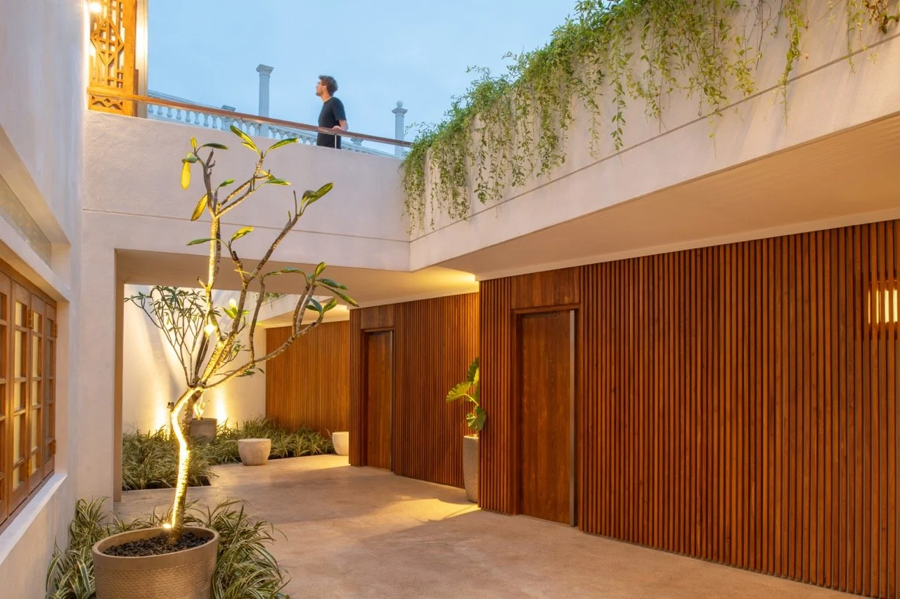 Charleston JPG Final (31) Large.jpeg