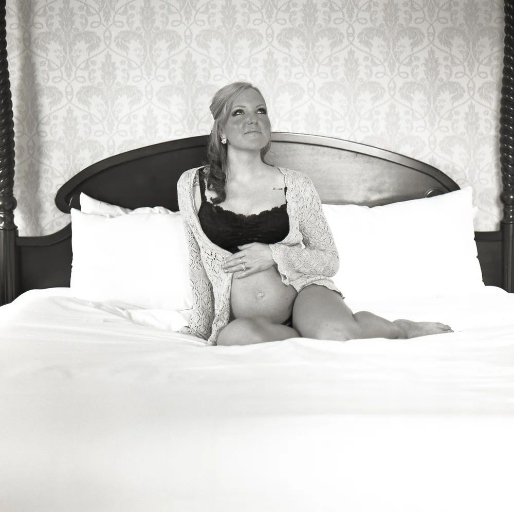 Lindsey_Boudoir B&W003_resize.jpg