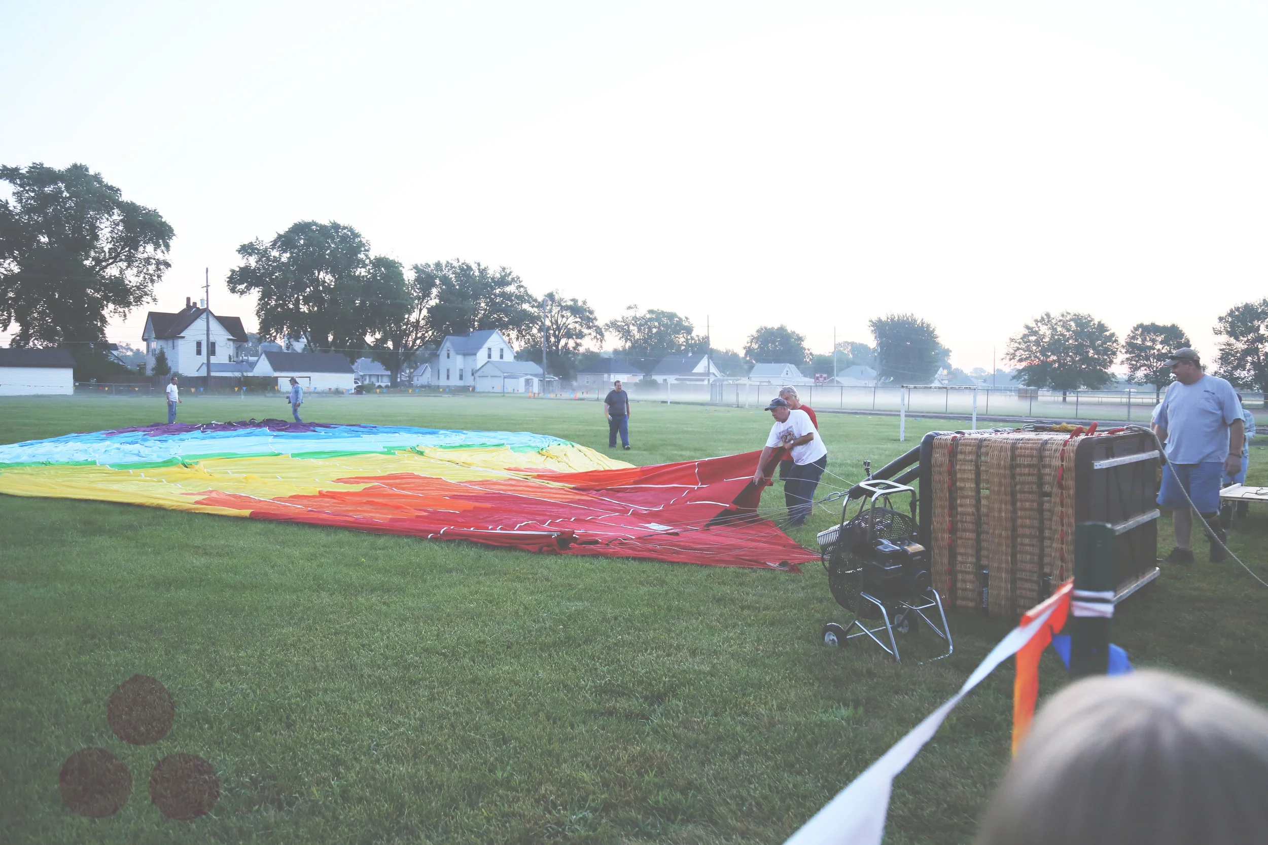 Of course, we had to arrive at an absurd hour, but the fog and the sunrise were a perfect backdrop to the colorful balloon. 
