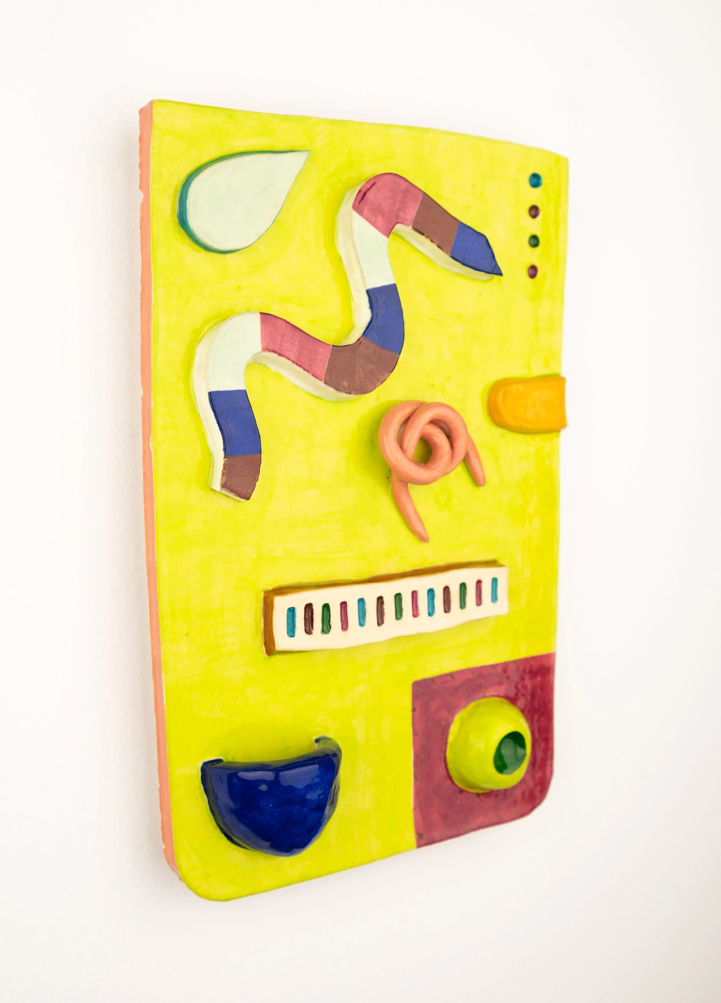 48_alpert_clay_drawing_lime_tablet_side.jpg