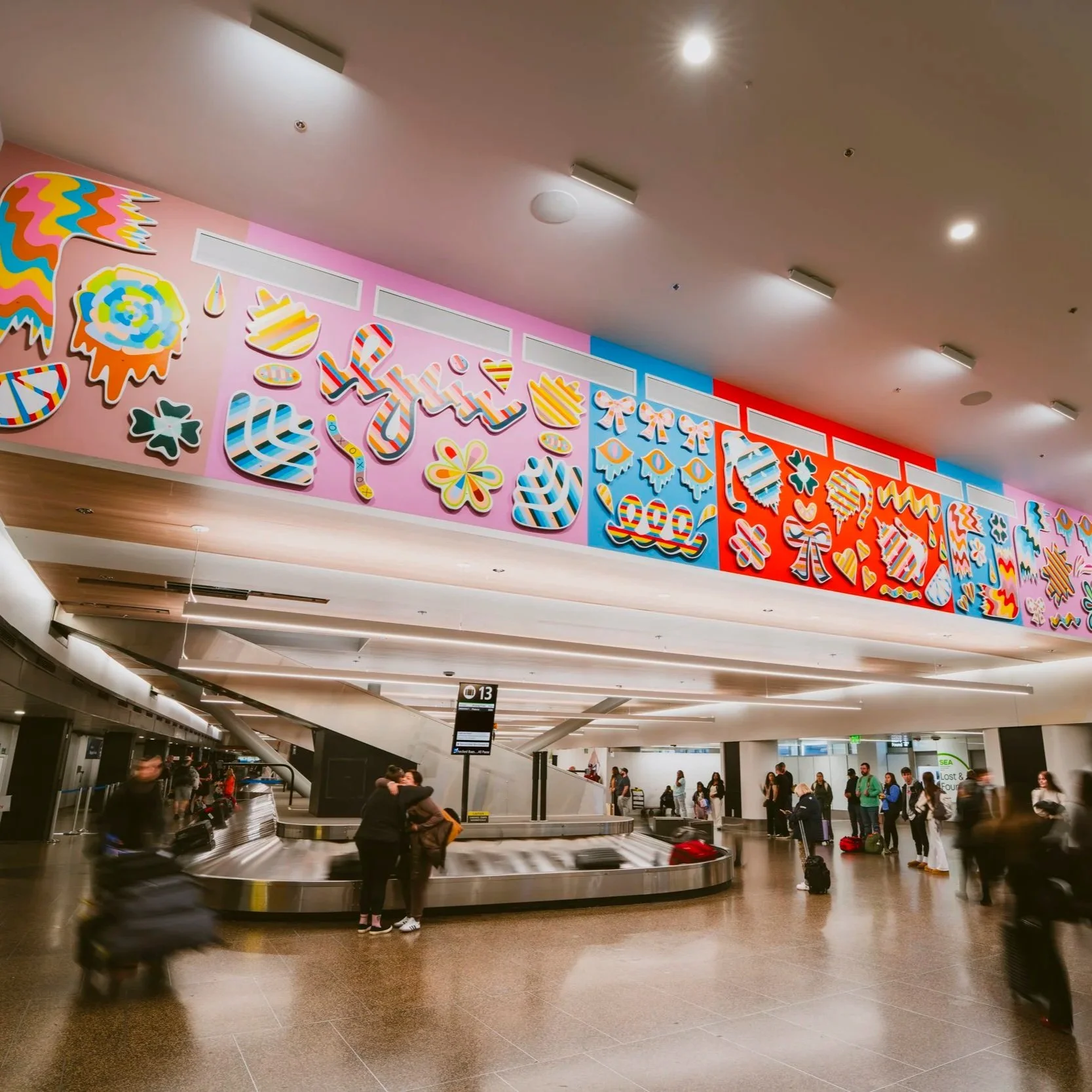 01_Julie_Alpert_SeaTac_0016.jpg