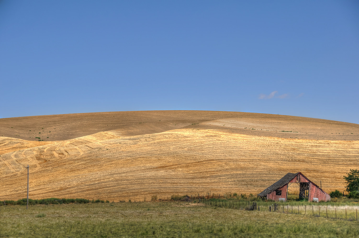 barnpalousesmall.jpg