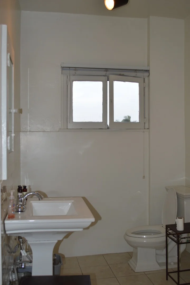 Private bathroom w/shower