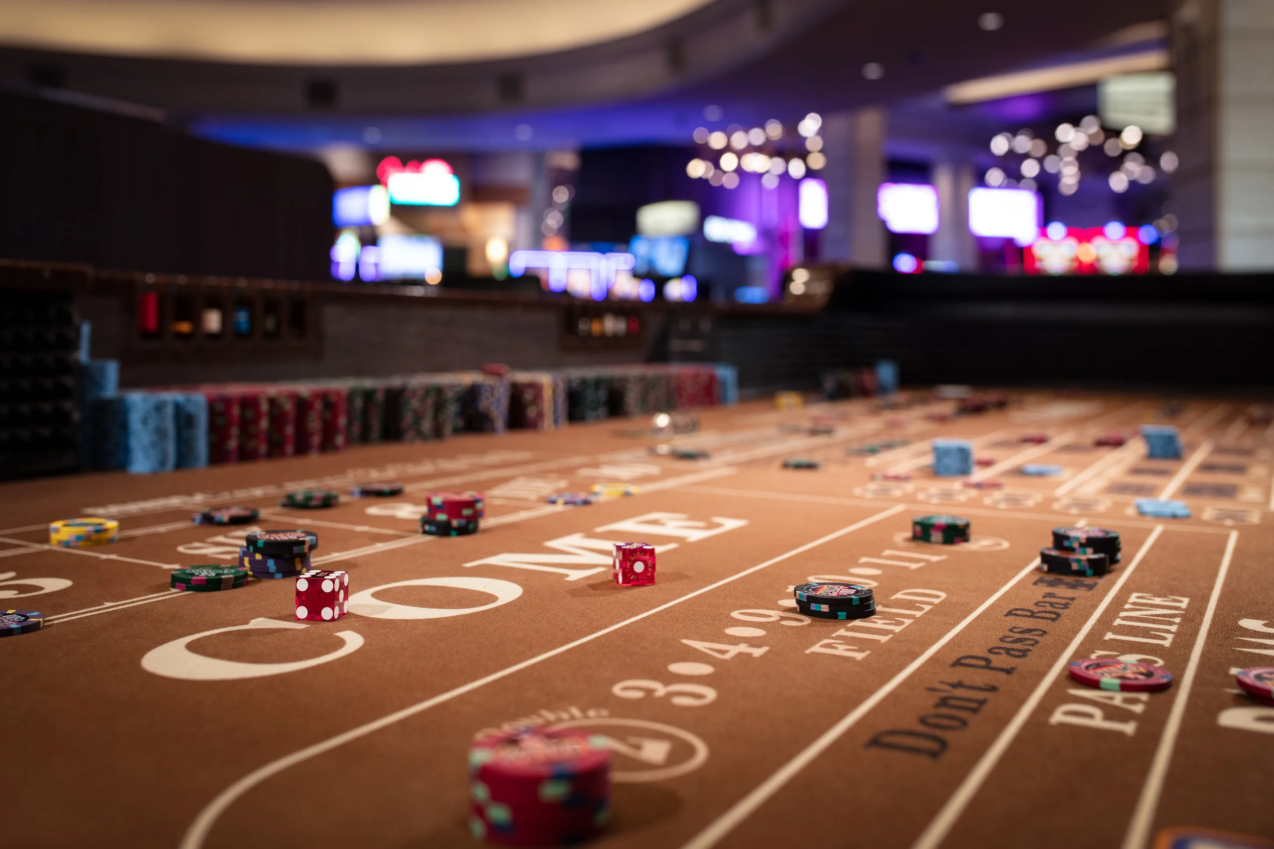 Palms Casino Floor Close Upss2131-Edit.jpg