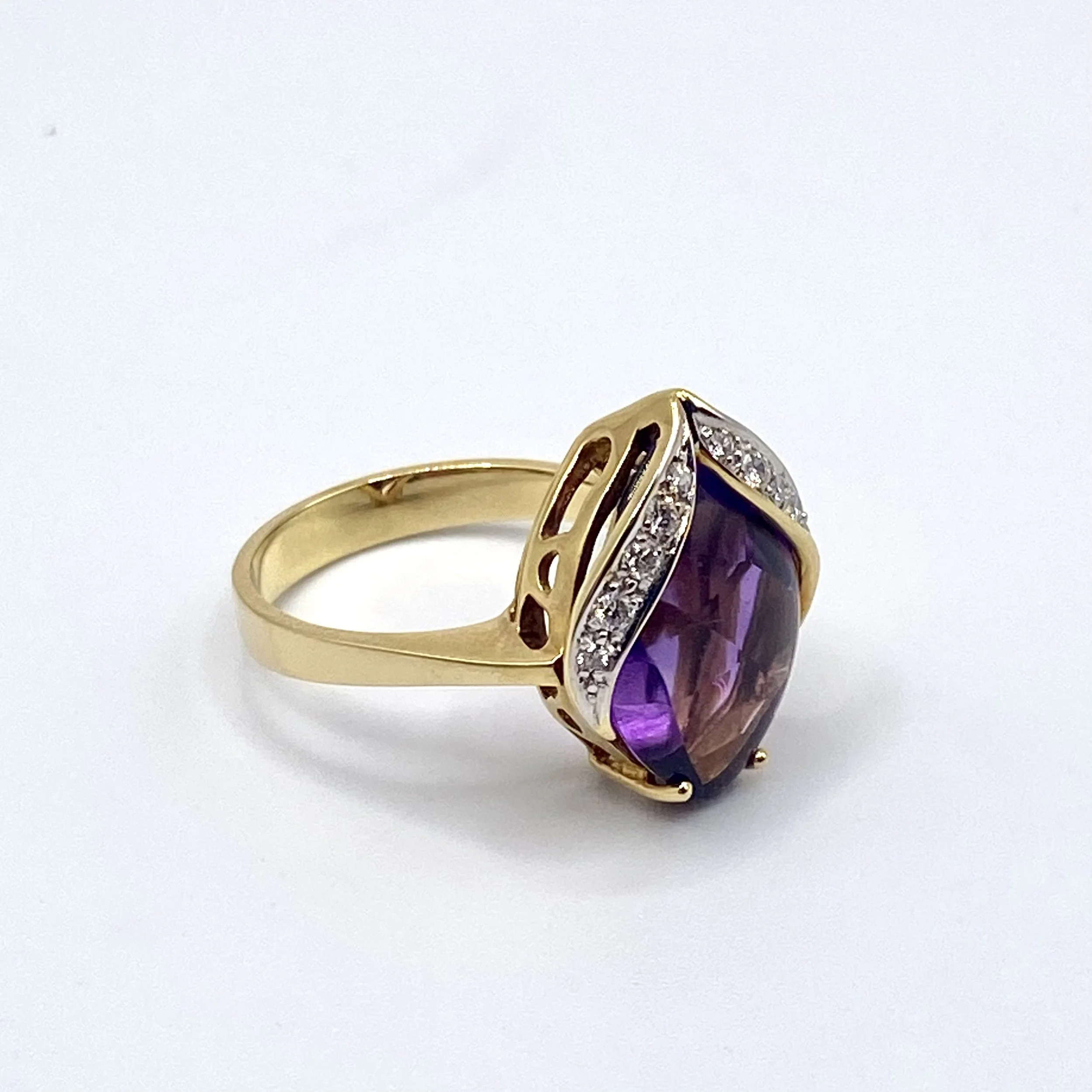 Cabochon Amethyst Ring w/ Diamond Accents, Size 7