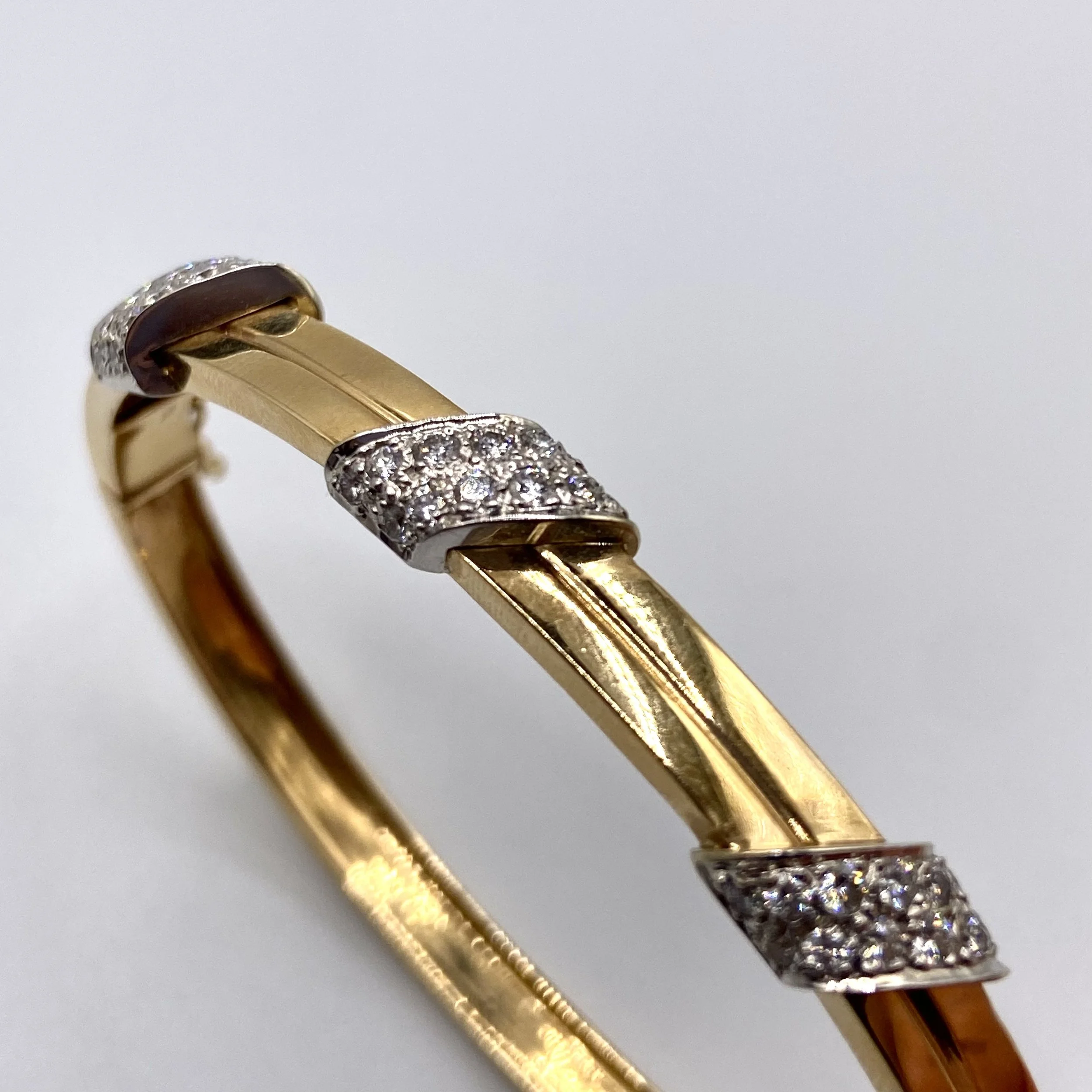 "Dankner" Hinged Diamond Bangle Bracelet