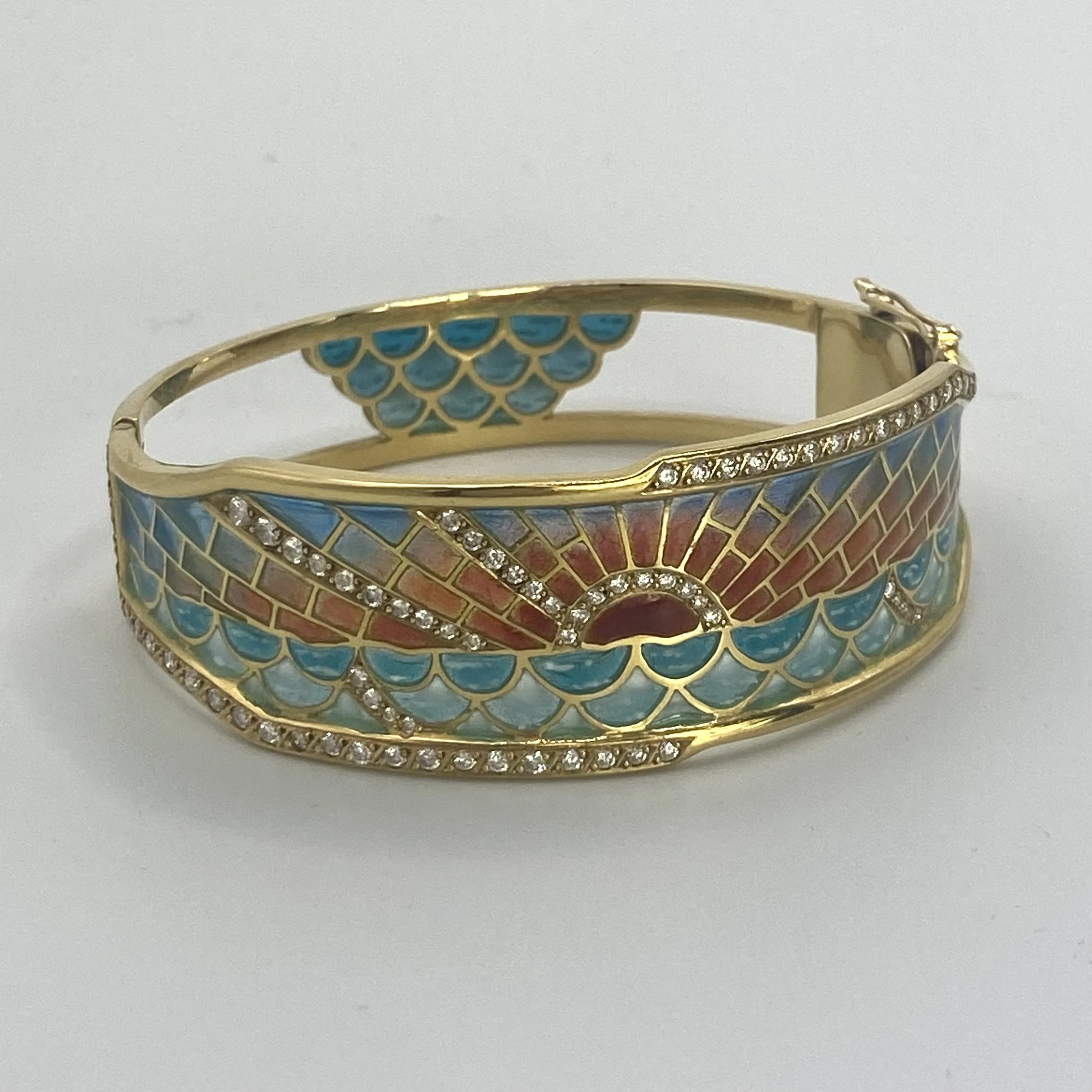 18k Yellow Gold "Crepuscle" Hinged Cuff