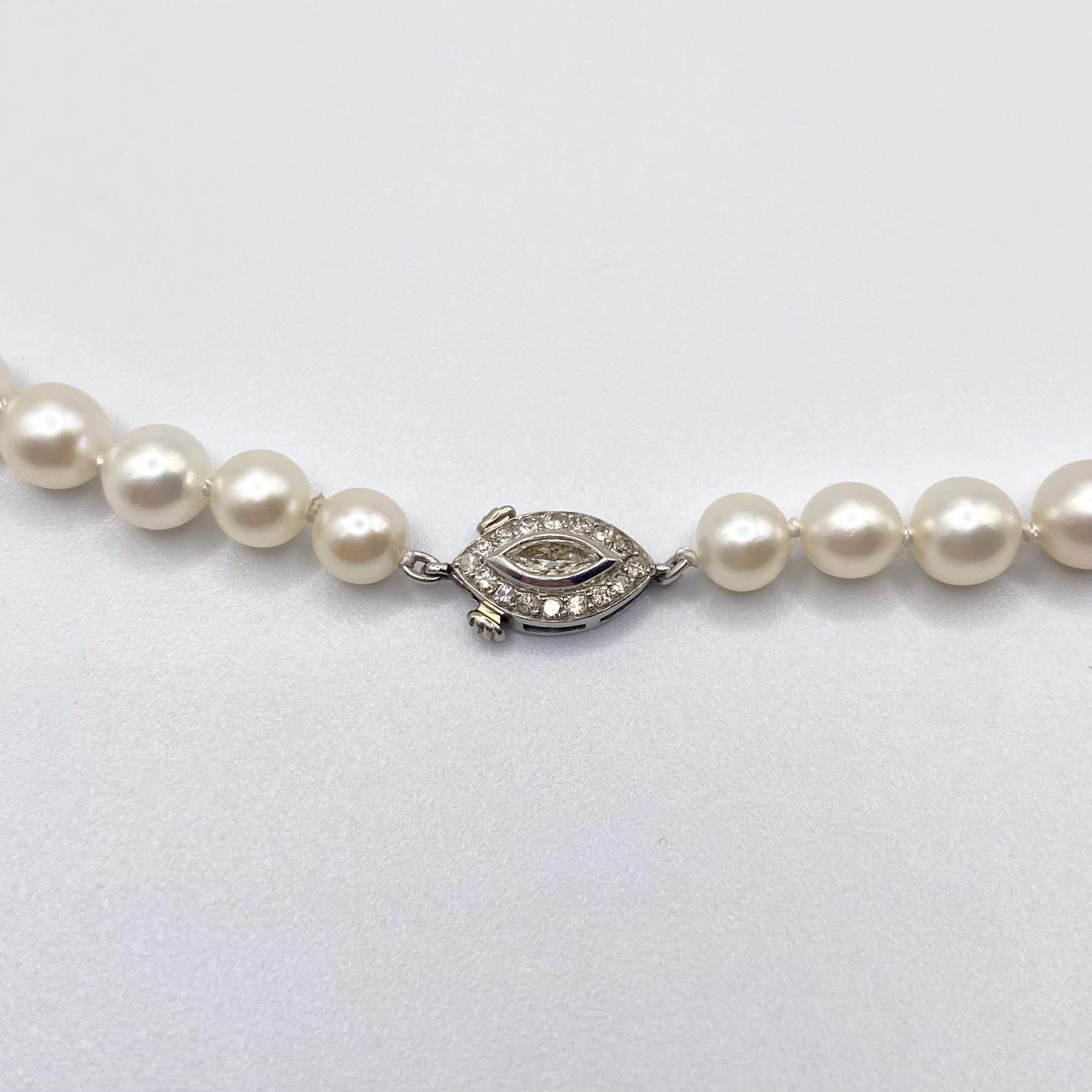 Graduated Cultured Pearl Strand w/ Diamond Clasp