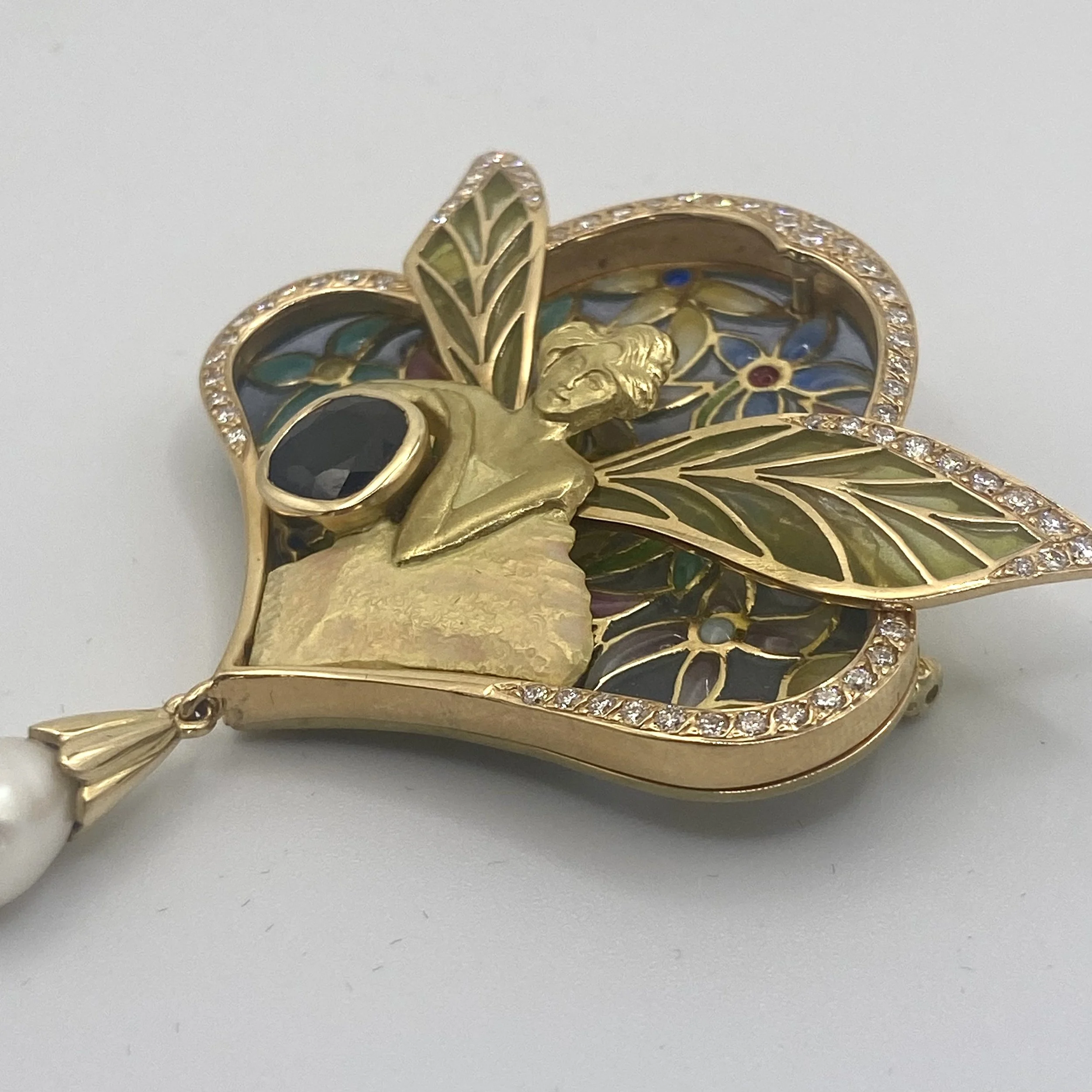 18k Yellow Gold Nymph Convertible Brooch / Pendant