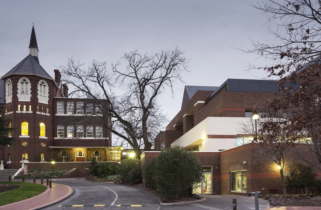 EDUCATION SECTOR - Gennazano Kew