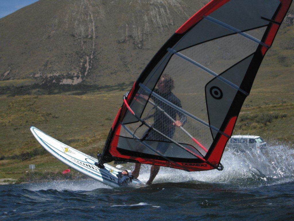 gybing south island.jpg