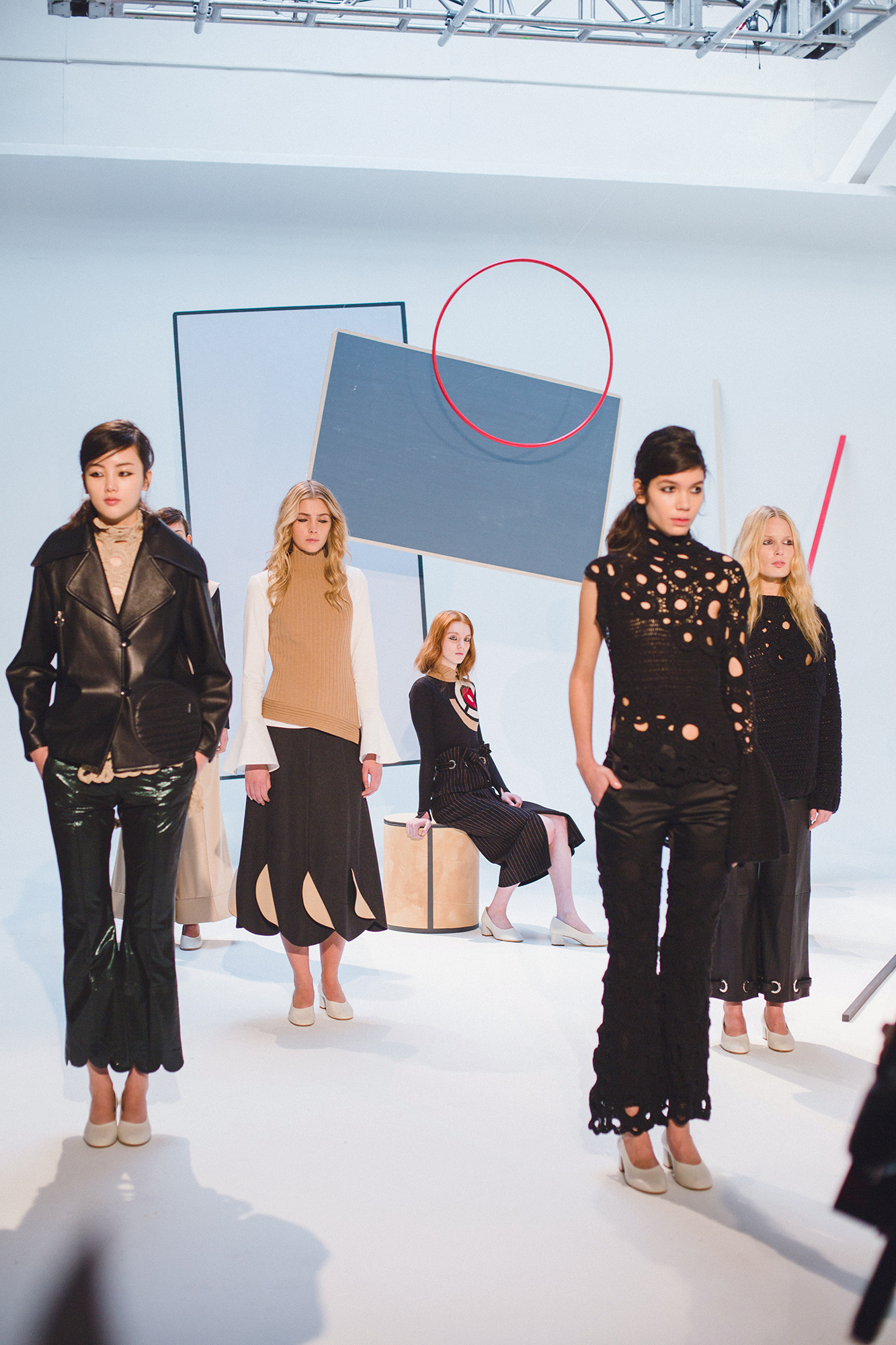 A MOI Fall-Winter 2016 Women's Presentation