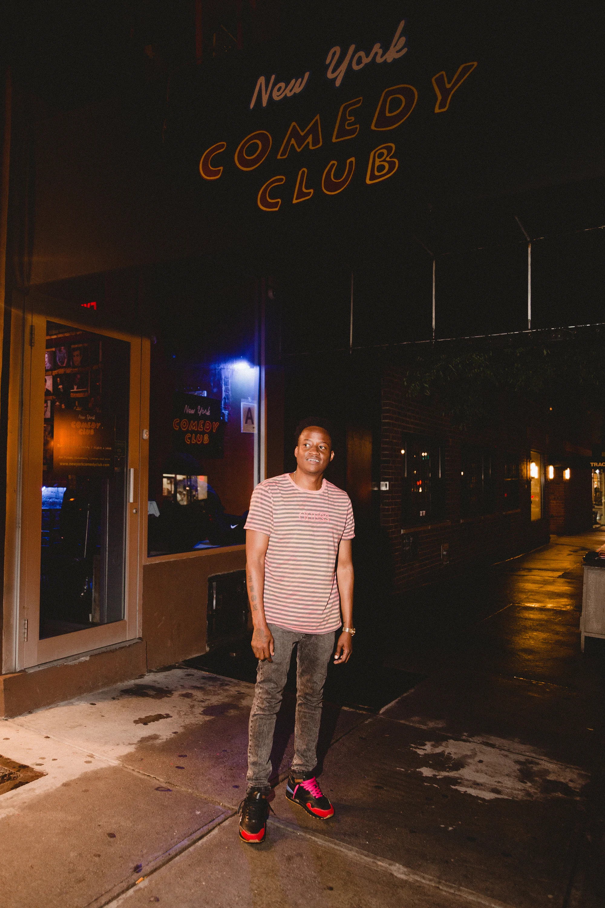 Nore Davis, Comedian
