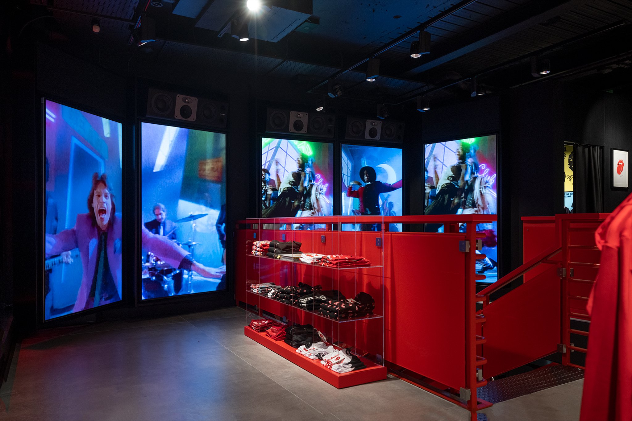 The Rolling Stones - No9 Carnaby Treatment Studio