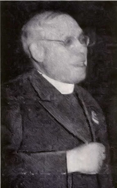 Padre Serafim Leite