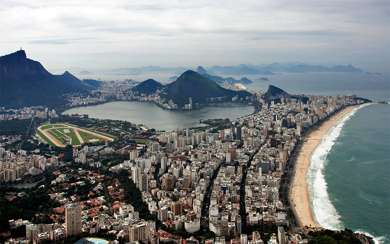 32Brazil~020Rio_de_Janeiro~050Views_from_Helicopter~180Ipanema_and_Leblon_and_Lagoa^1280x.jpg
