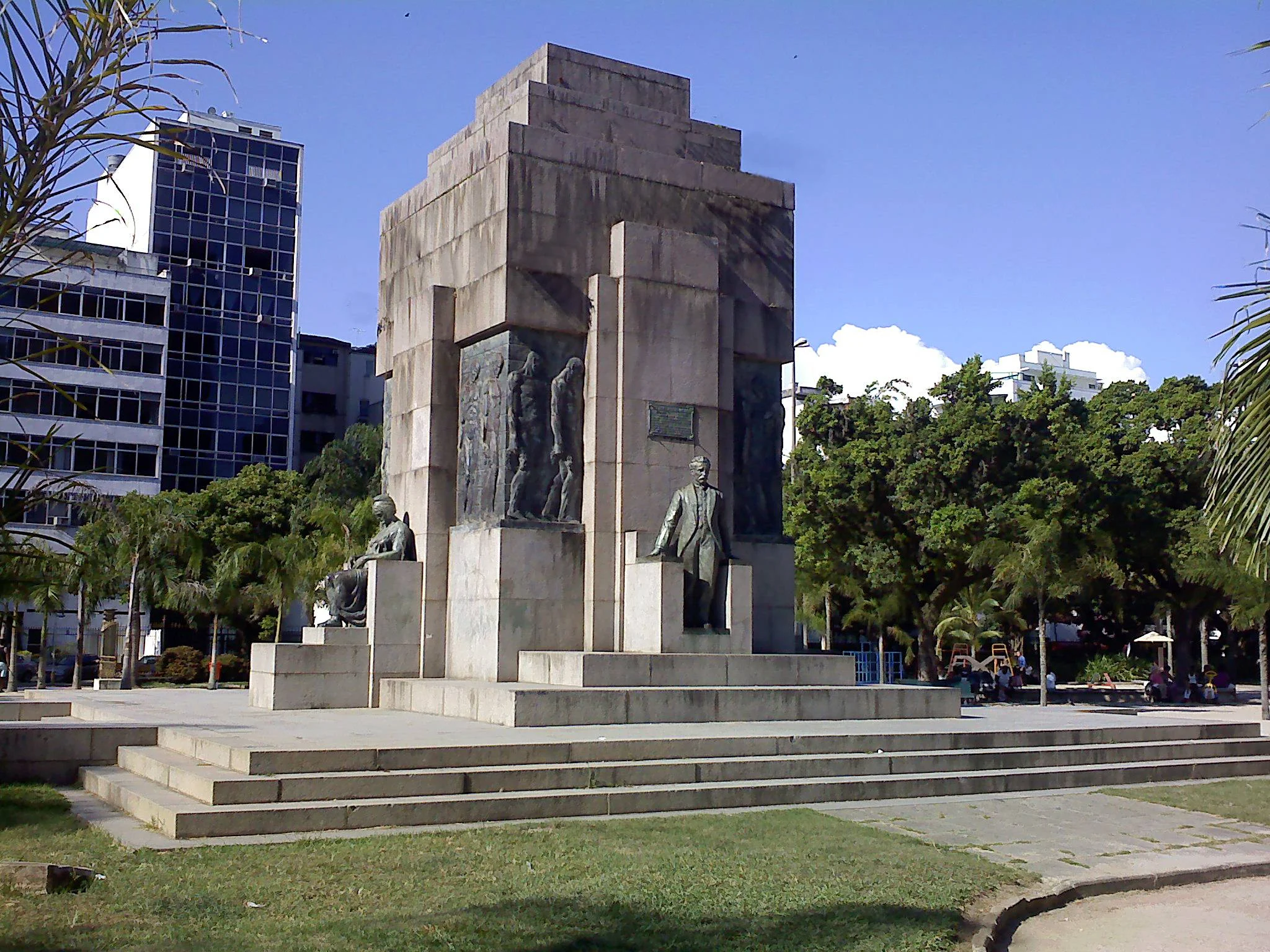 Monumento em Homenagem a Pinheiro Machado