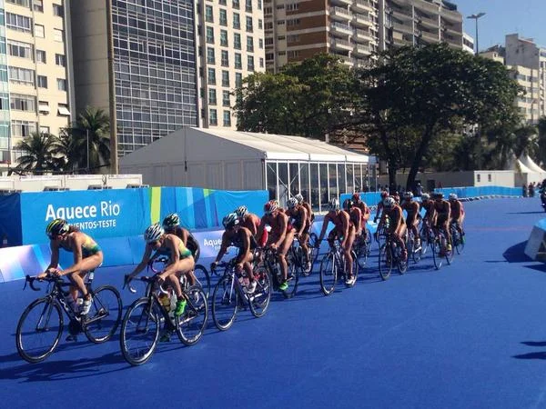 Evento-teste Tratlon em Copacabana