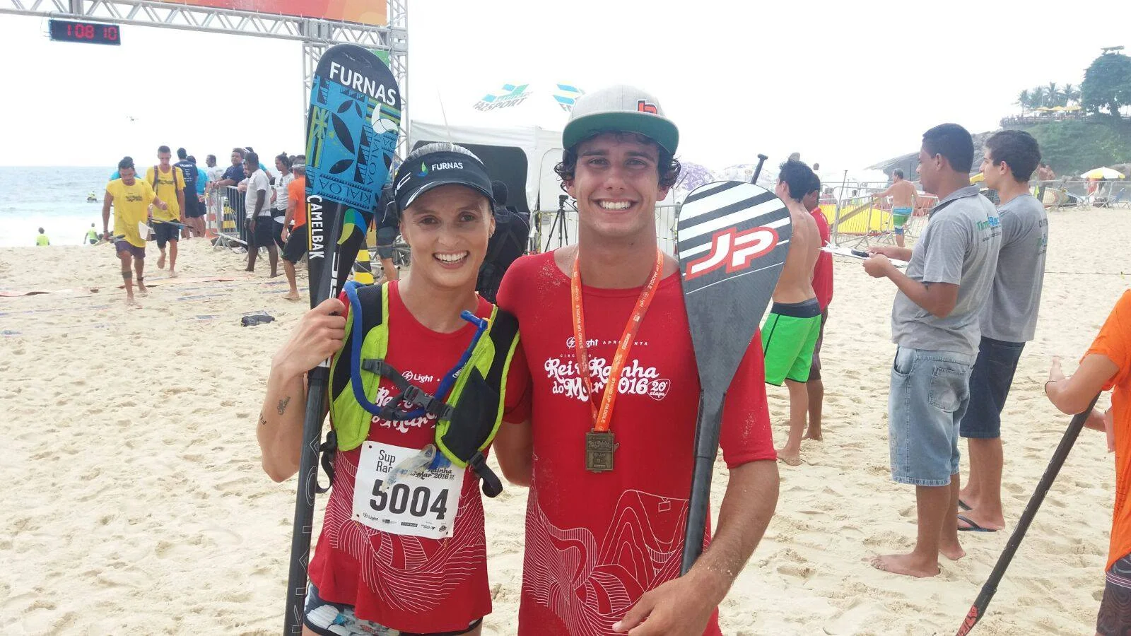 Campeões do Stand Up Paddle na competição Rei e Rainha do Mar, Leblon, 2016