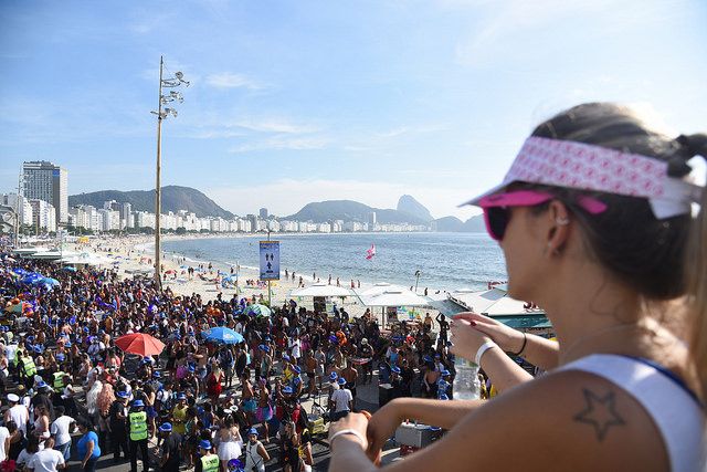 Bloco das Favoritas na Praia de Copacabana