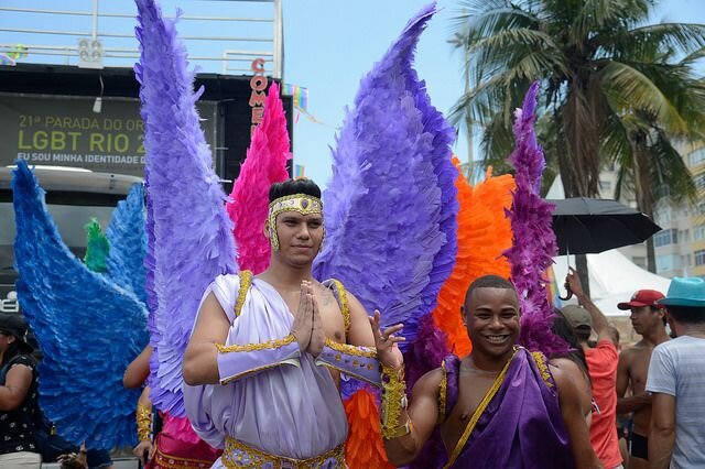 21ª Parada do Orgulho LGBT Rio em Copacabana