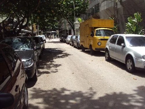 rua-julio-de-castilhos2.jpg
