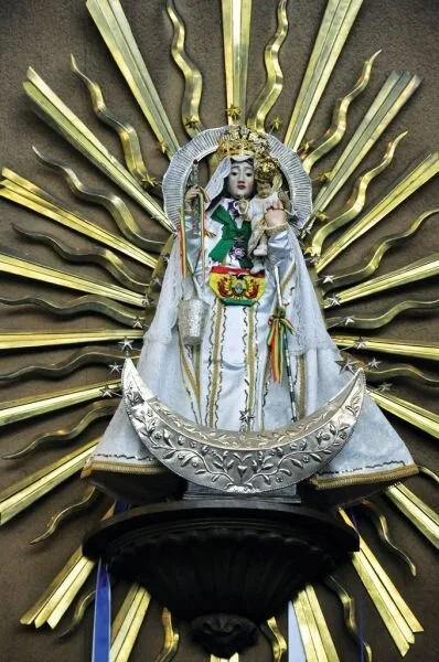 02 de fevereiro é dia de Nossa Senhora de Copacabana