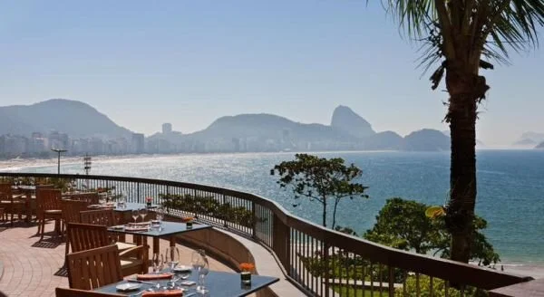 FERIADO - 1º de maio - Dia Mundial do Trabalho