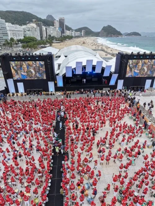 De 20 de janeiro a 21 de fevereiro Carnaval Fan Fest na Praia de Copacabana Rio de Janeiro