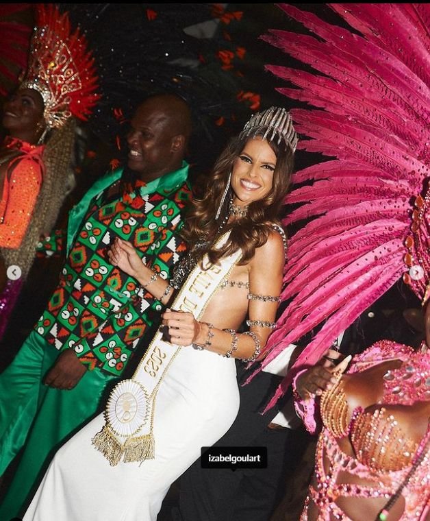 Izabel Goulart rainha do Baile do Copacabana Palace 2023