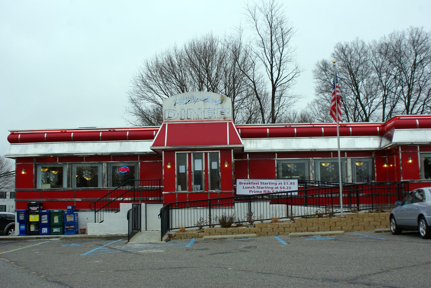 The Phillipsburg Diner
