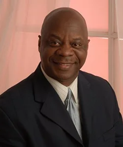 derrick face shot.jpg