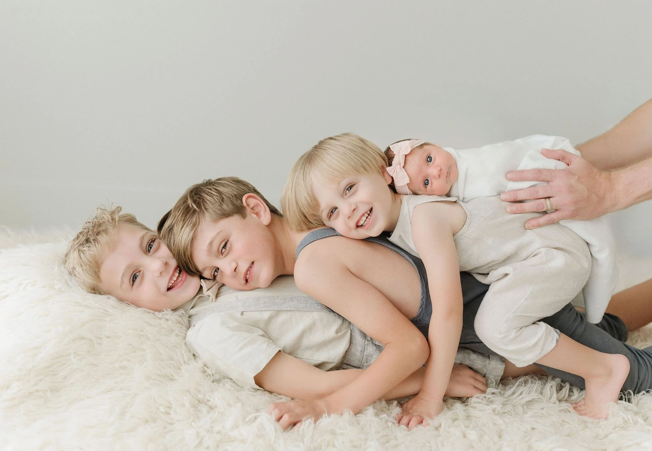 Baton Rouge Maternity Newborn and Family Photographer 