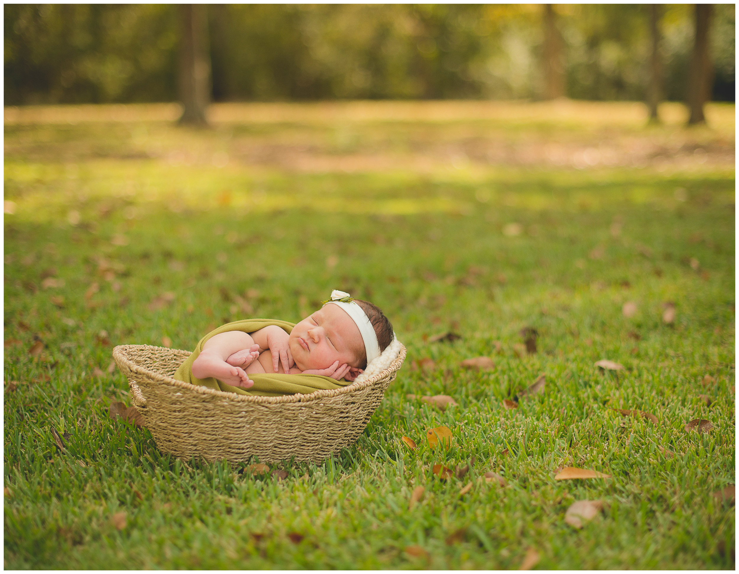 Ali | Natural Light Newborn Photographer, Prop Session, Rachel Ezzo, Baton Rouge LA