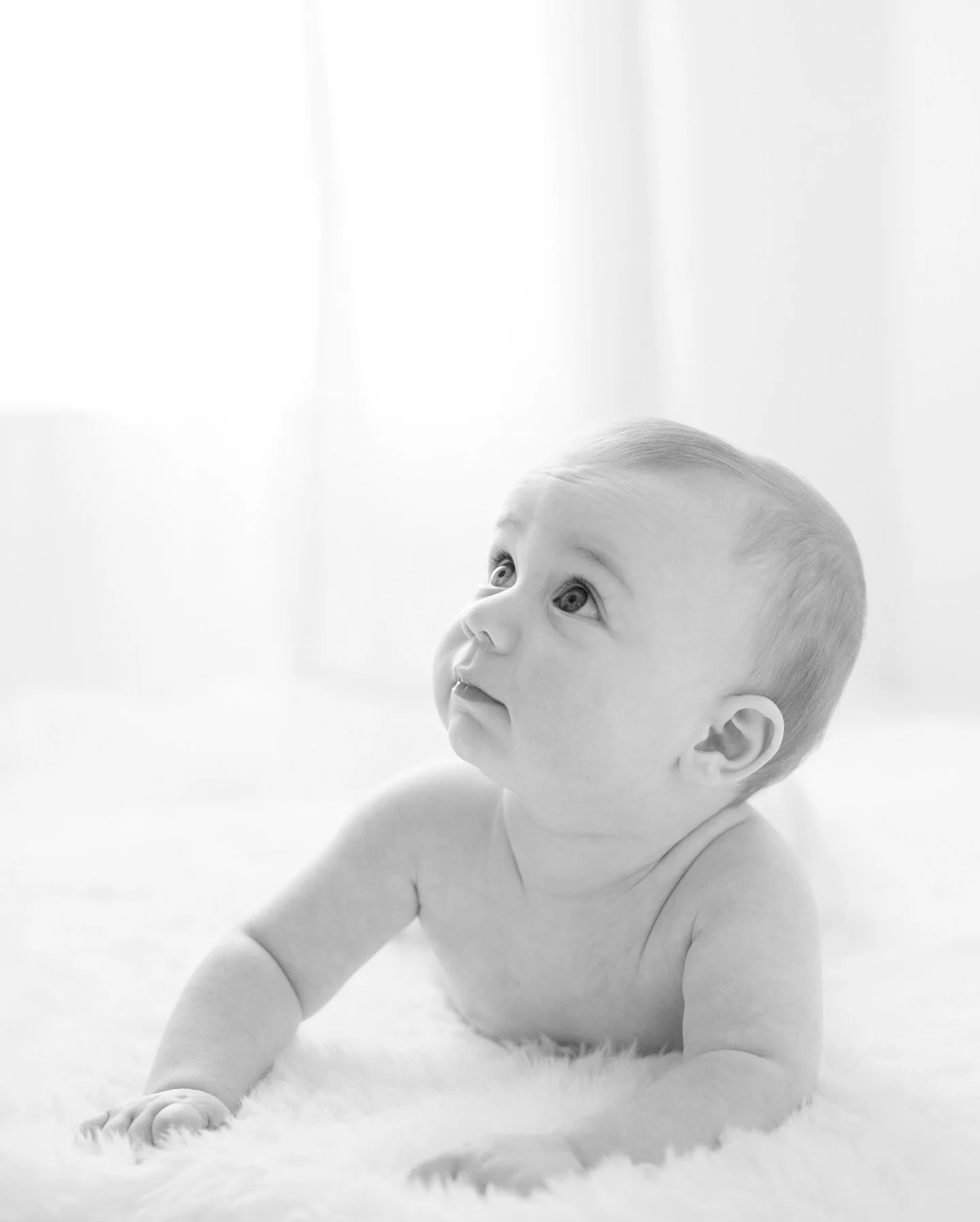 Not over this cute little milestone session, especially in black and white! 🖤🤍 Baton Rouge, baby photographer, Baton Rouge milestone session, Baton Rouge, family photographer.