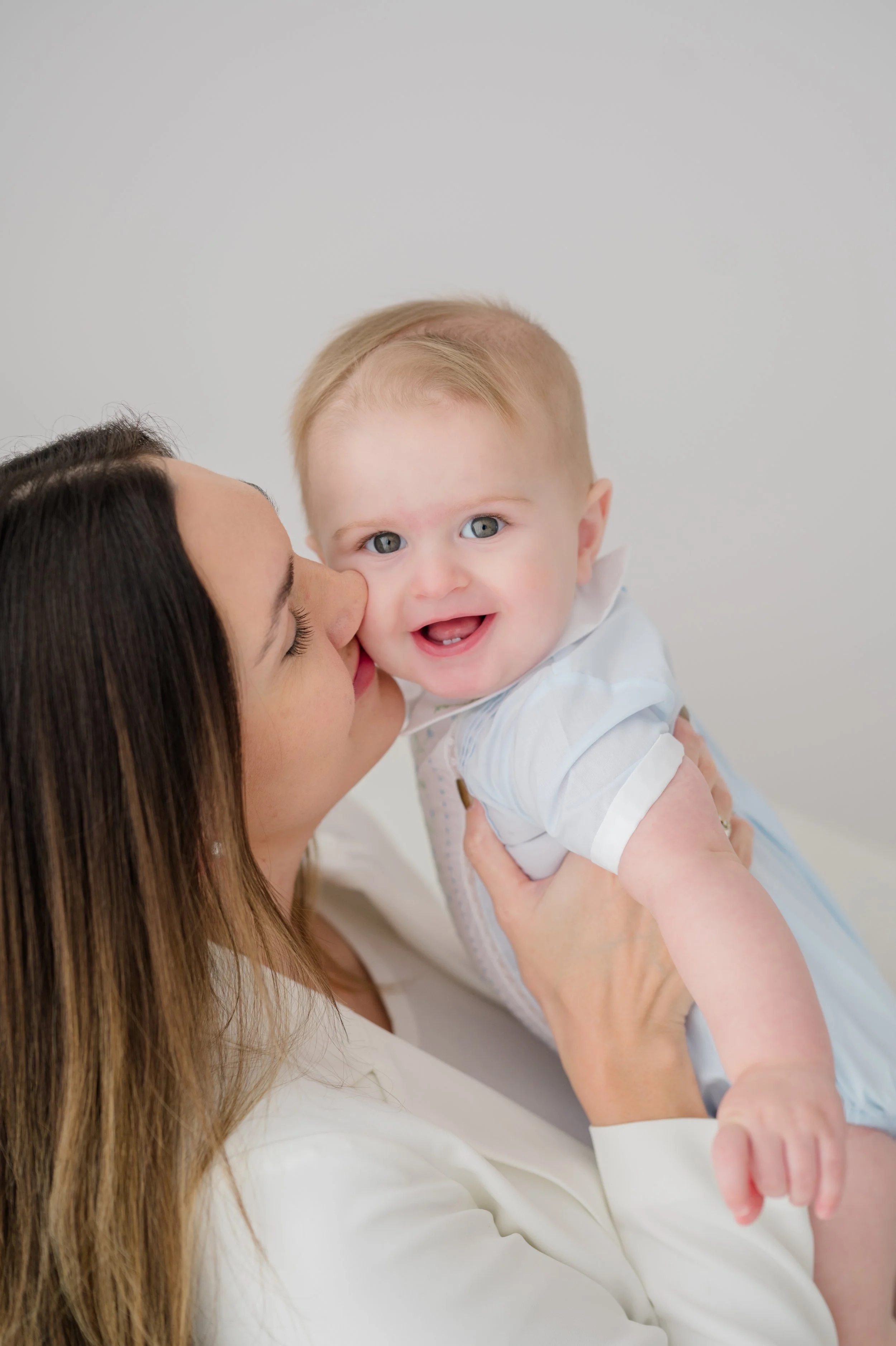 callegan 8 month milestone Session, Rachel ezzo portraits fine art baby photographer, Baton rouge 