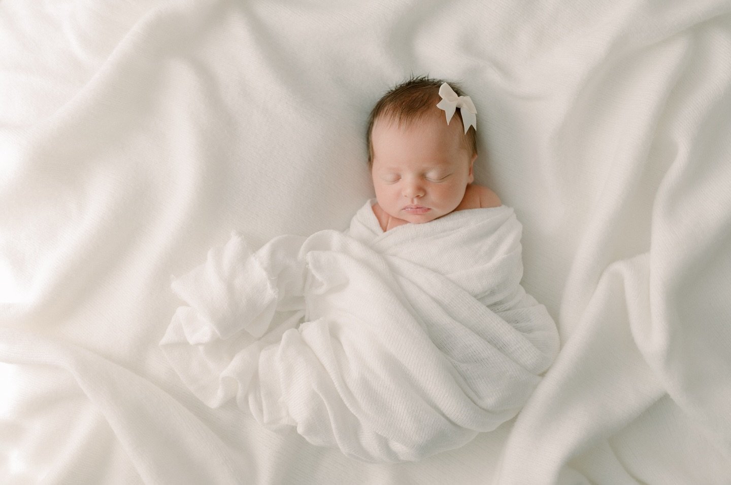 Another gorgeous girl added to the family! 🎀 Baton Rouge, baby photographer, Baton Rouge newborn photographer, Baton Rouge family photographer. #newbornsession #batonrougenewbornphotographer #batonrougenewbornphotography #batonrougefamilyphotographe
