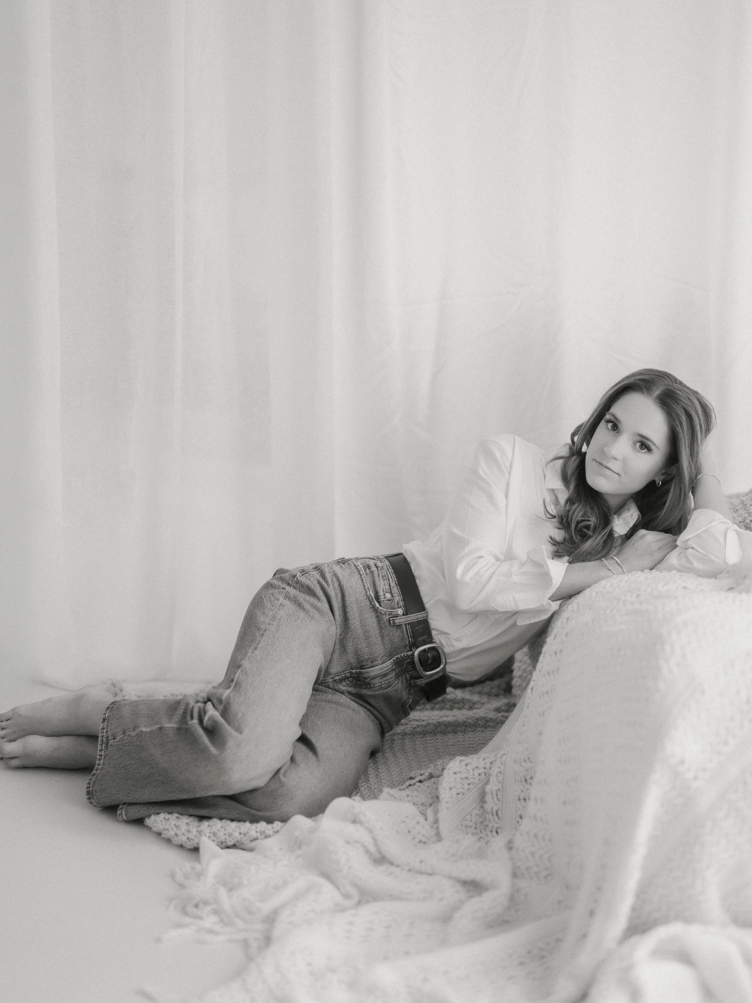 Her name is Tennessee and she is the ultimate cool girl, natural model and doesn&rsquo;t even know how pretty she is! Loved being able to take her senior photos!! Here are some from the studio portion. @ralphlauren needs to call her! The outdoor port