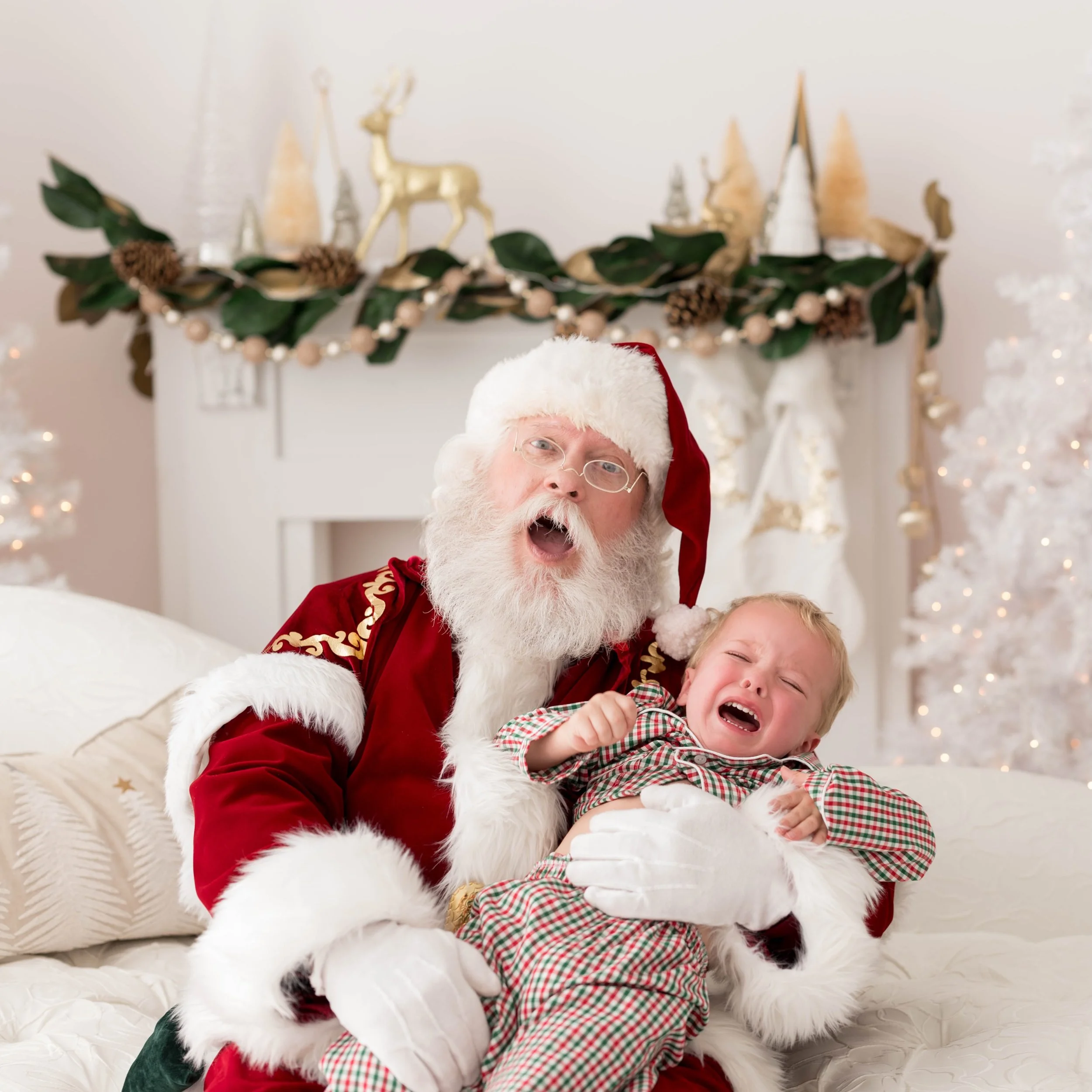 🚨You better not pout if you miss out! TONIGHT AT 8pm, booking is LIVE FOR EVERYONE! The link will be posted on all my social media accounts and there&rsquo;s an email going out today that will have the link as well!! Make your hot cocoa and sit down