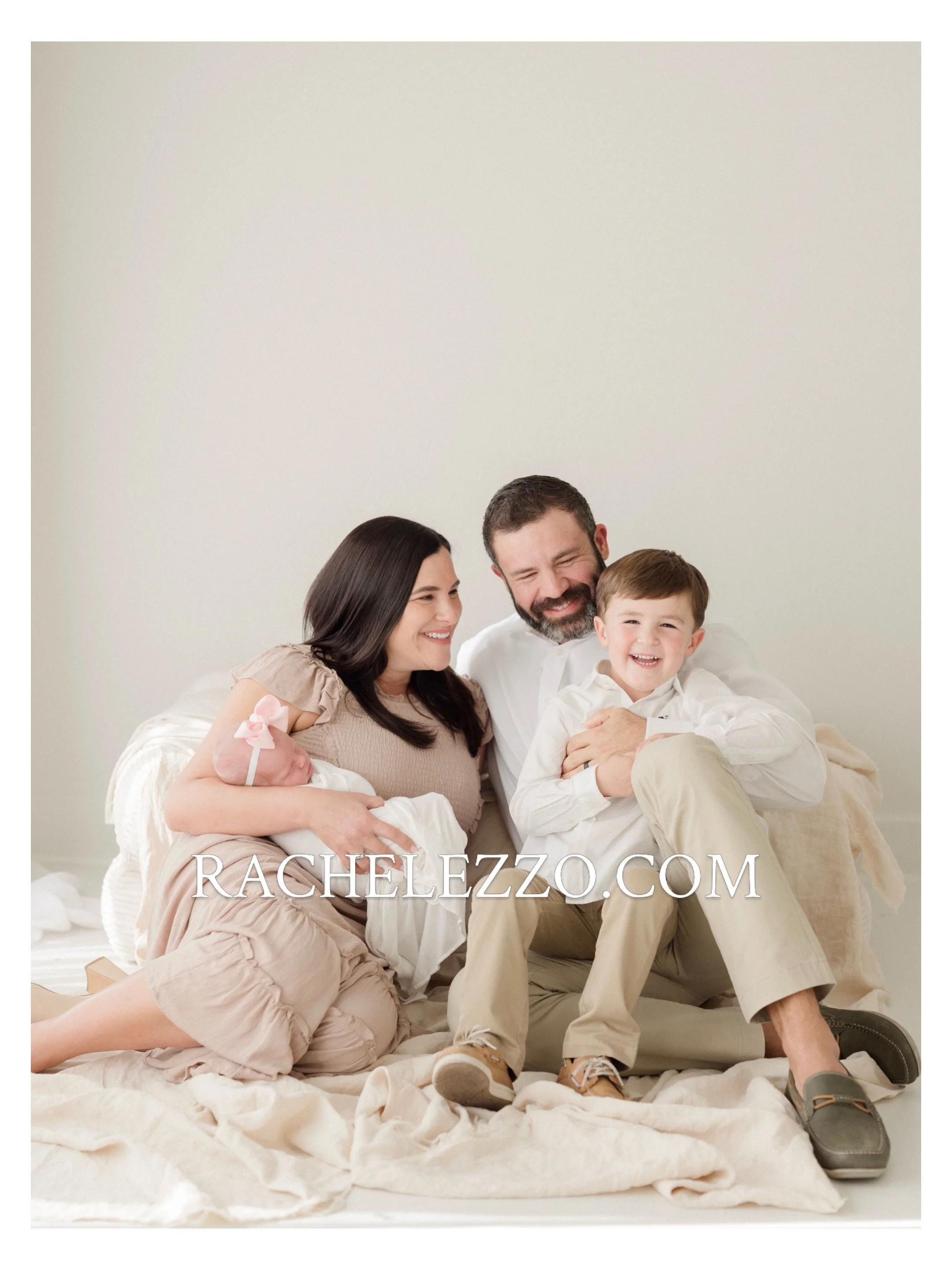 Cuties!!! He was the most cooperative proud big brother. 🎀 Baton Rouge newborn photographer. Baton Rouge newborn studio session. #batonrougenewbornphotographer