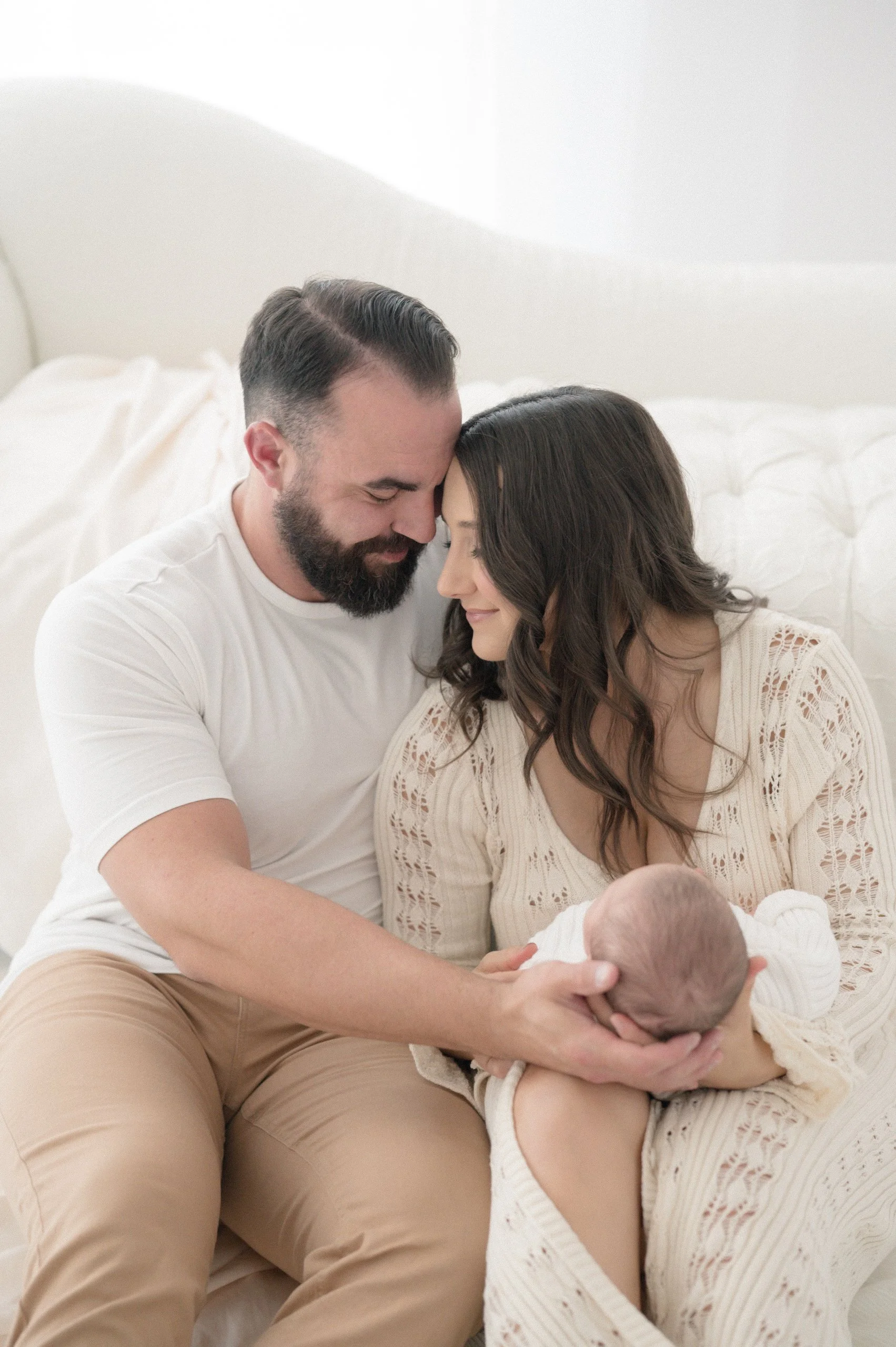 Baton Rouge Maternity and newborn photographer. Timeless and simple images.