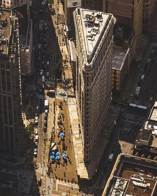 🏙Flatiron. DeepShadows.
#flatironbuilding #nyc #flynyon #🚁📸