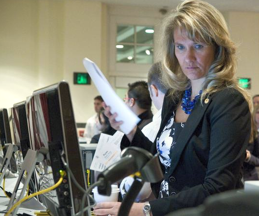 Registration Computers.jpg