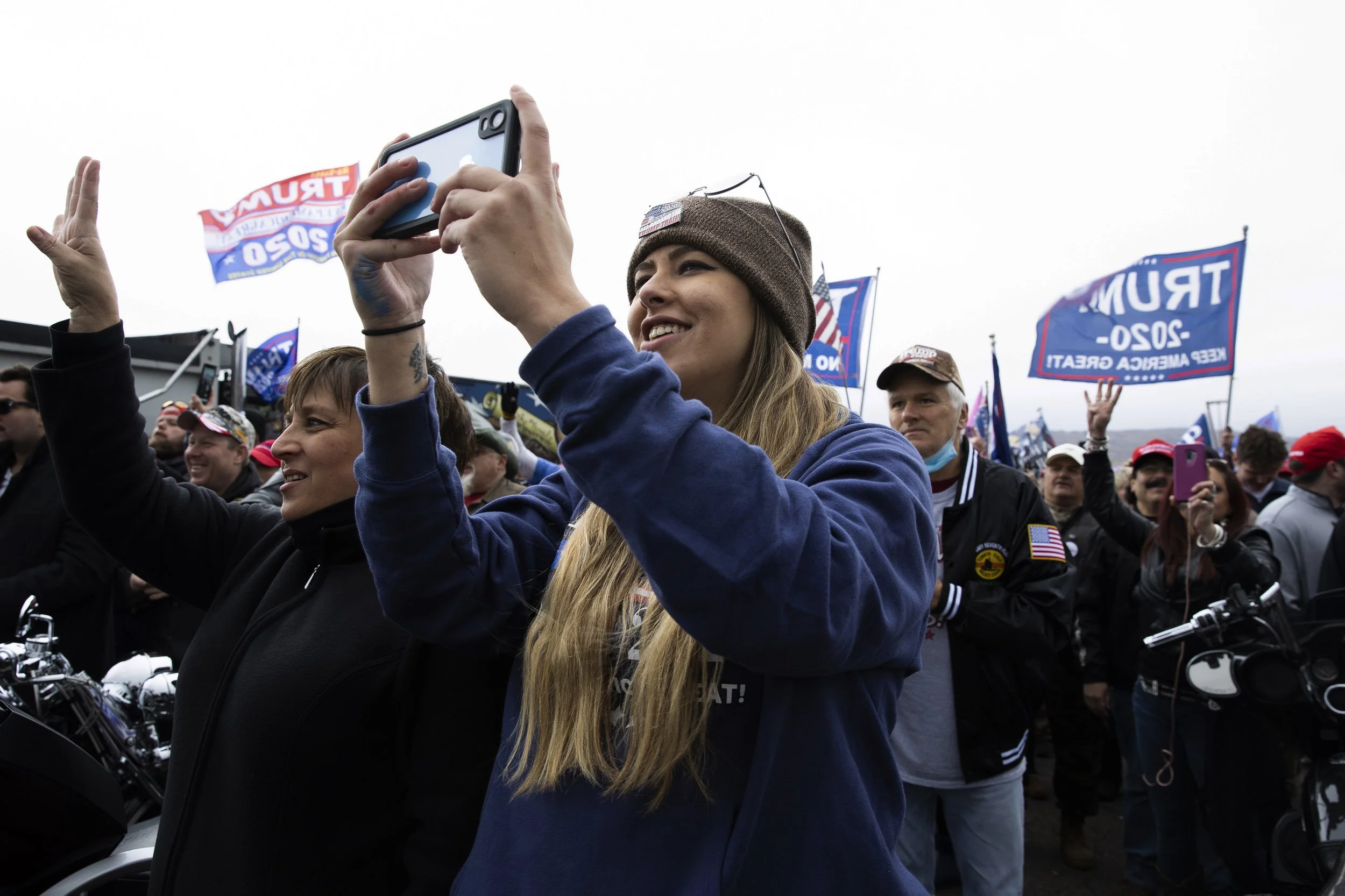  Crystal Yescavage (center) attends a Bikers for Trump event in Wilkes-Barre, Pennsylvania, U.S., November 1, 2020. (On assignment for Reuters) 